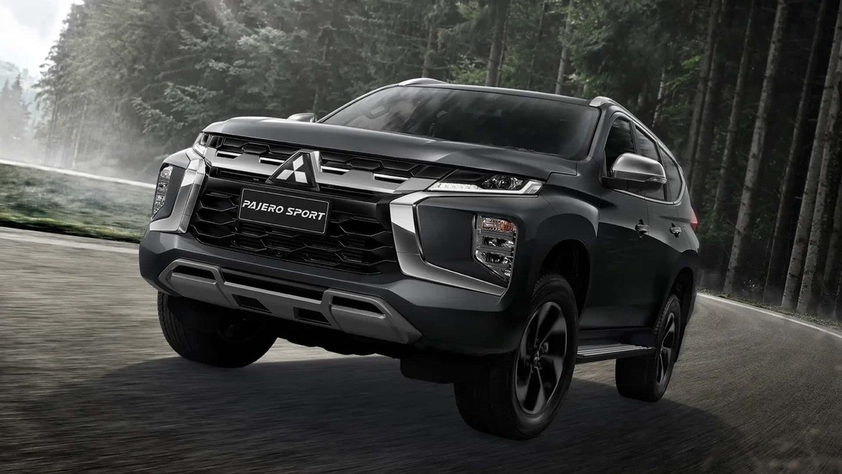 New Pajero Sport Dakar 4x2